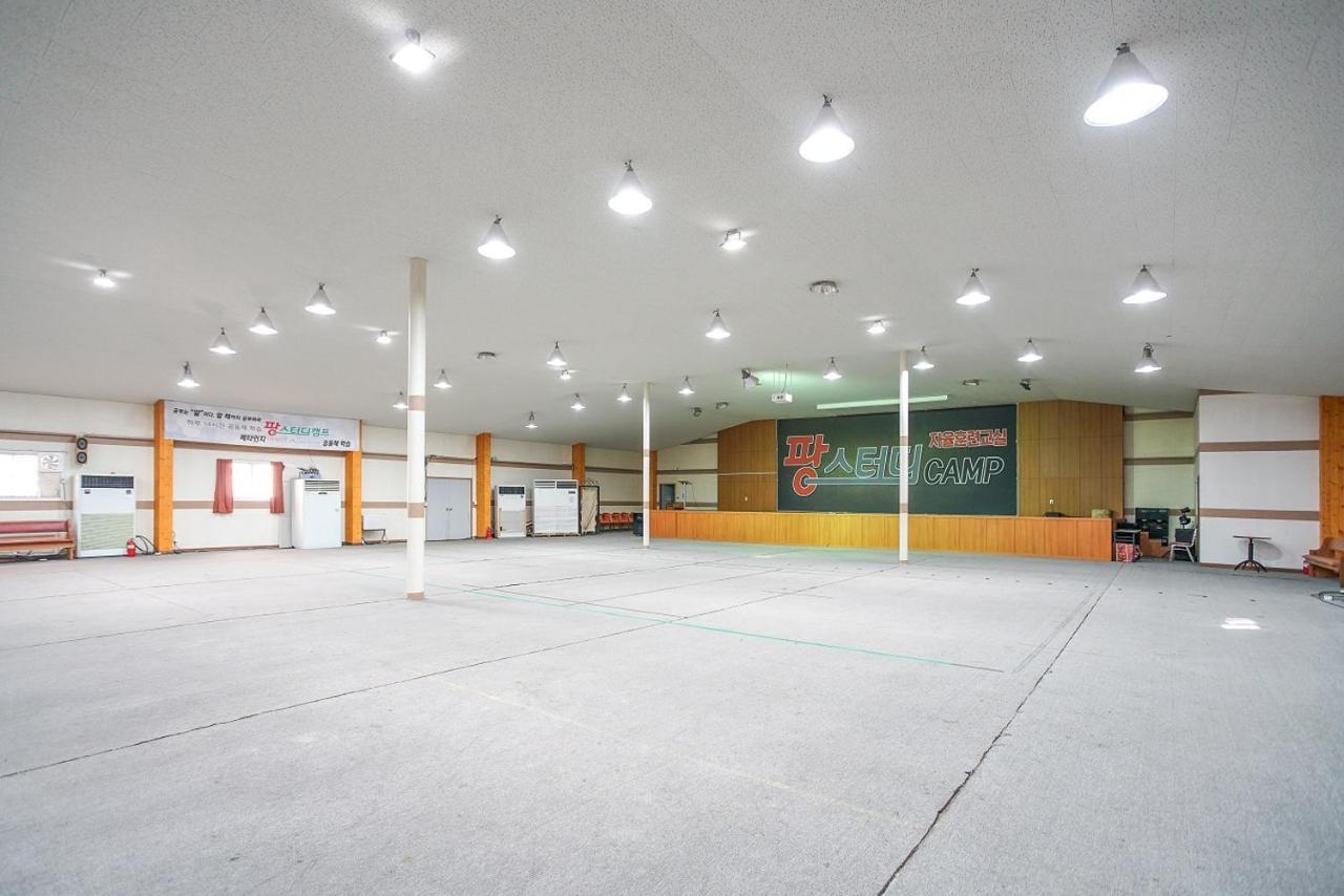 ホテル コレスコ チャクサン コンドミニアム Hoengseong エクステリア 写真